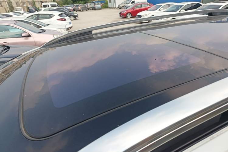 Used Ford Edge 2015 2.0T GTDi Four-Wheel Drive Prestige Model Roof