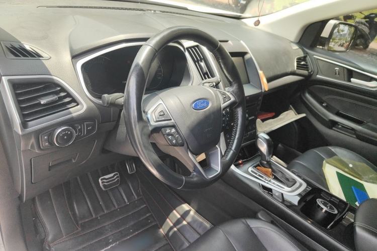 Used Ford Edge 2015 2.0T GTDi Four-Wheel Drive Prestige Model Steering Wheel