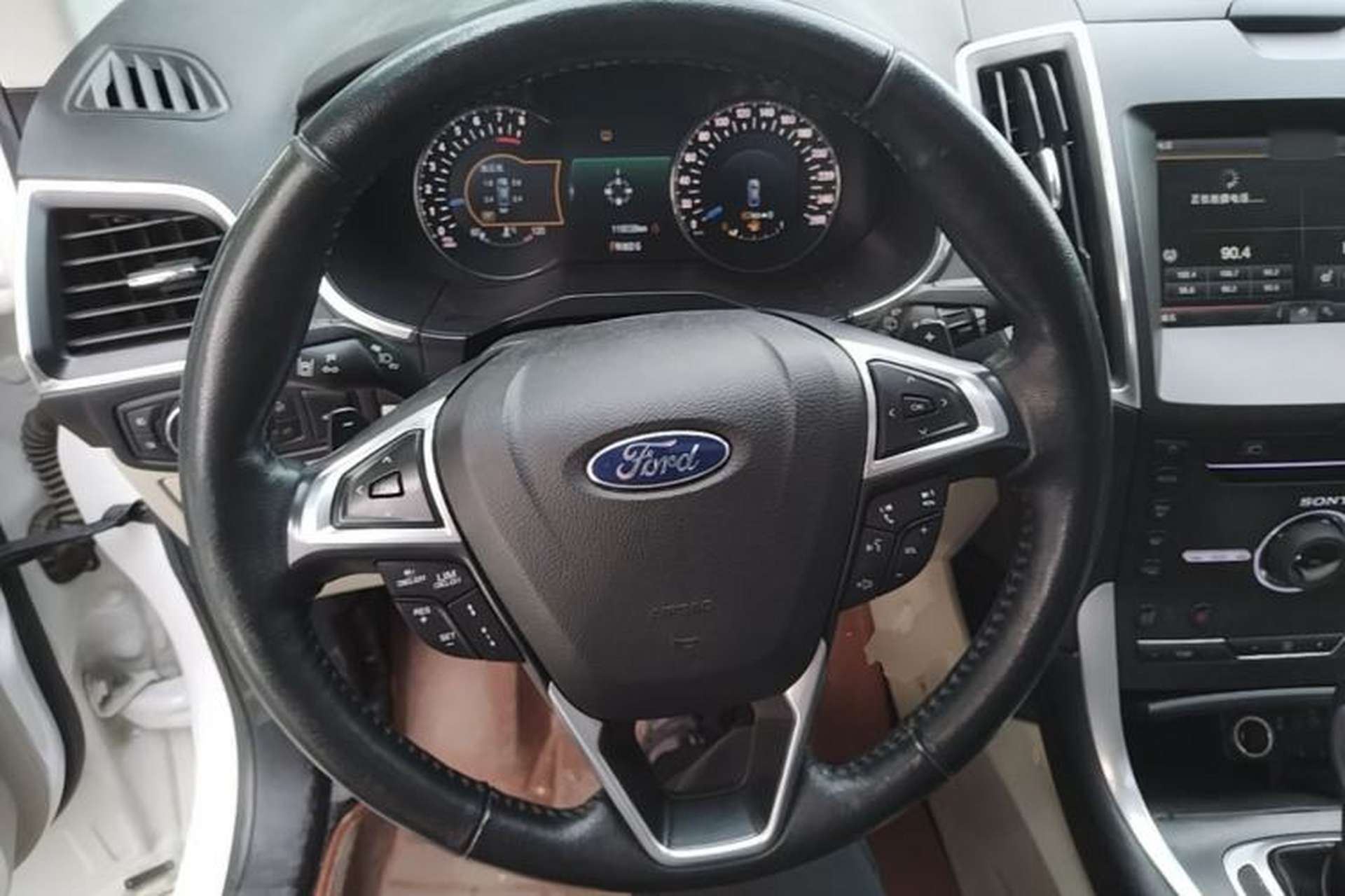 Used Ford Edge 2015 2.7T GTDi 4x4 Prestige 7-Seater Steering Wheel