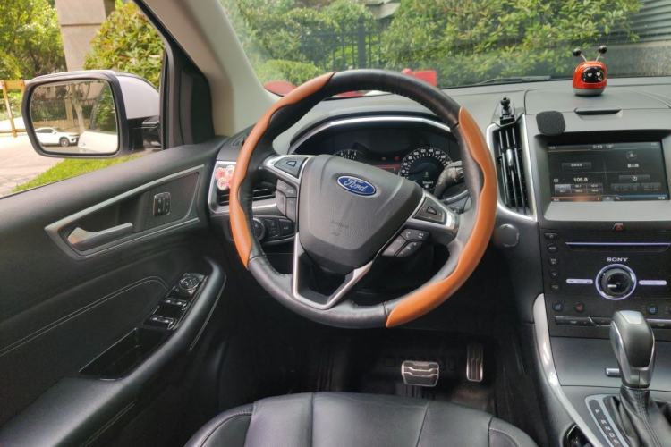 Used Ford Edge 2015 2.0T GTDi Four-Wheel Drive Prestige Model Steering Wheel