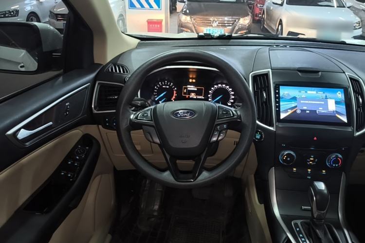 Used Ford Edge 2015 2.0T GTDi Two-Wheel-Drive Elite Edition Steering Wheel