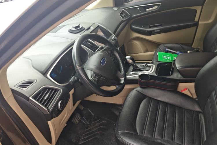 Used Ford Edge 2015 2.0T GTDi Two-Wheel-Drive Elite Edition Steering Wheel