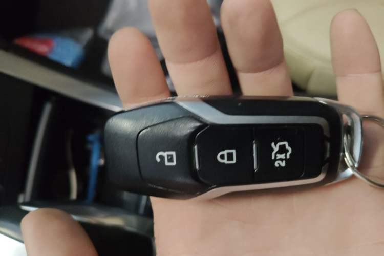Used Ford Edge 2015 2.0T GTDi Two-Wheel-Drive High-Line Version Vehicle Key