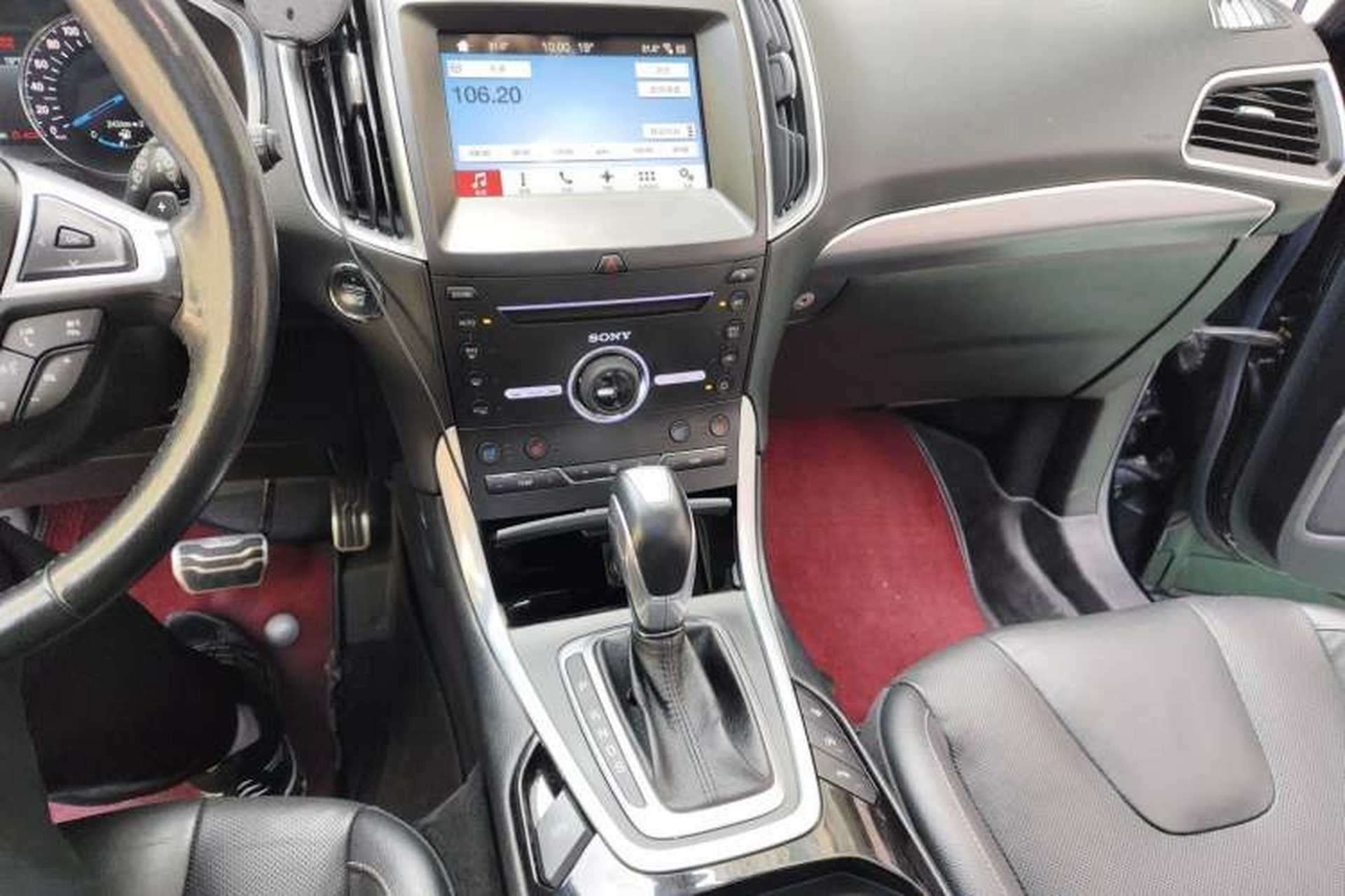 Used Ford Edge 2016 EcoBoost 245 Four-Wheel Drive Titanium 7-Seater Audio And AC Panel
