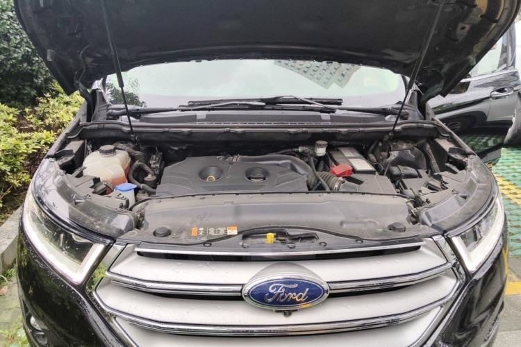 Used Ford Edge 2016 EcoBoost 245 Four-Wheel Drive Titanium 7-Seater Engine Bay