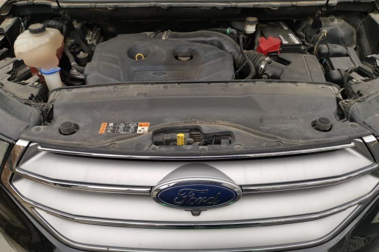Used Ford Edge 2016 EcoBoost 245 Two-Wheel-Drive Titanium 7-Seater Engine Bay