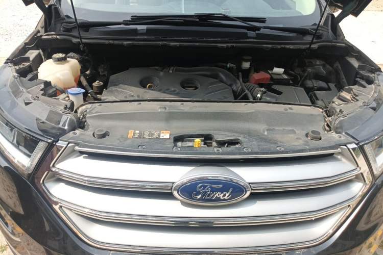 Used Ford Edge 2016 EcoBoost 245 Four-Wheel Drive Titanium Edition 7-Seater Engine Bay
