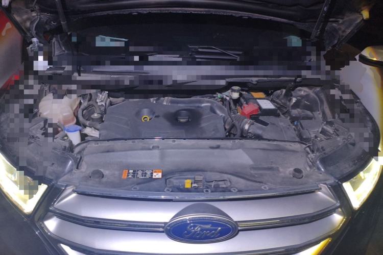 Used Ford Edge 2016 EcoBoost 245 Two-Wheel-Drive Titanium 7-Seater Engine Bay