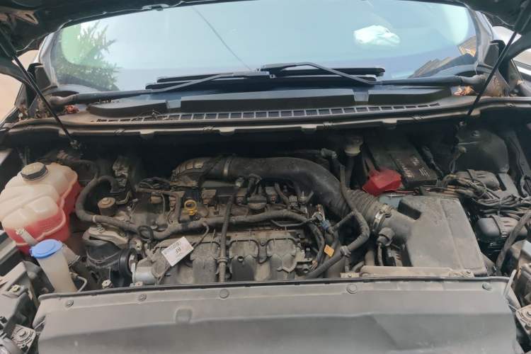 Used Ford Edge 2016 EcoBoost 245 Four-Wheel Drive Titanium 7-Seater Engine Bay