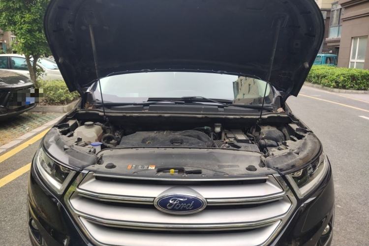 Used Ford Edge 2016 EcoBoost 245 Two-Wheel-Drive Titanium 7-Seater Engine Bay
