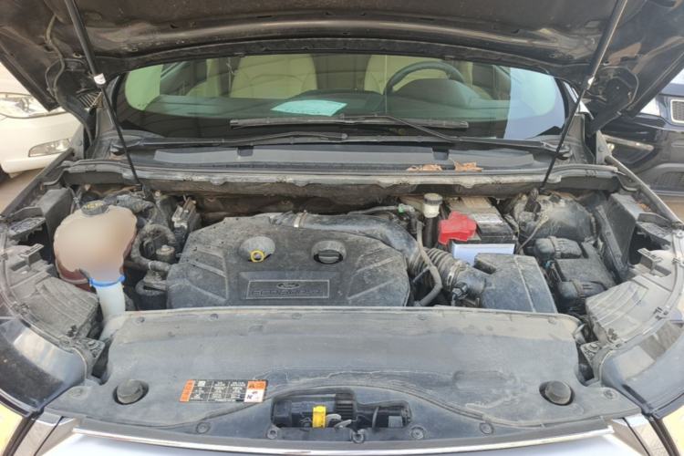 Used Ford Edge 2016 EcoBoost 245 Two-Wheel-Drive Titanium 5-Seater Engine Bay