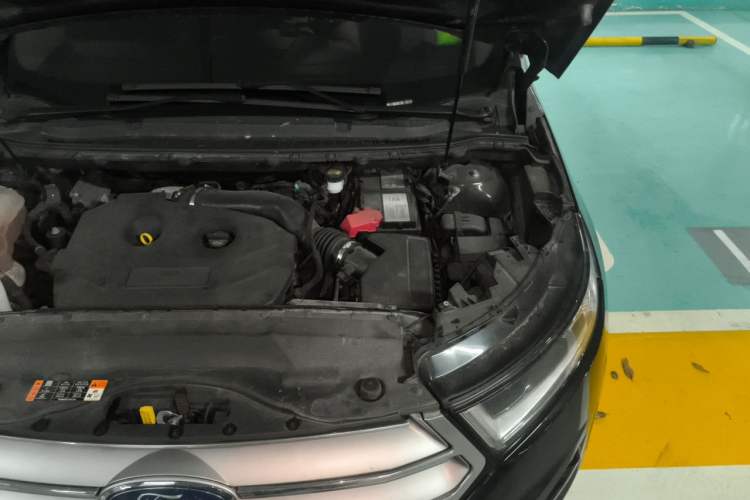 Used Ford Edge 2016 EcoBoost 245 Four-Wheel Drive Titanium 7-Seater Engine Bay Left