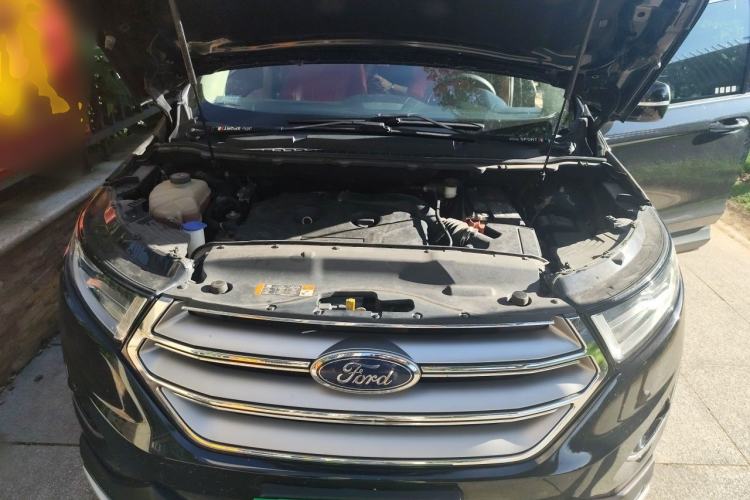 Used Ford Edge 2016 EcoBoost 245 Two-Wheel-Drive Titanium 5-Seater Engine Bay