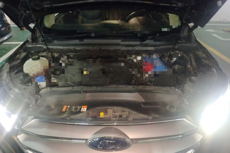Used Ford Edge 2016 EcoBoost 245 Two-Wheel-Drive Titanium 7-Seater Engine Bay