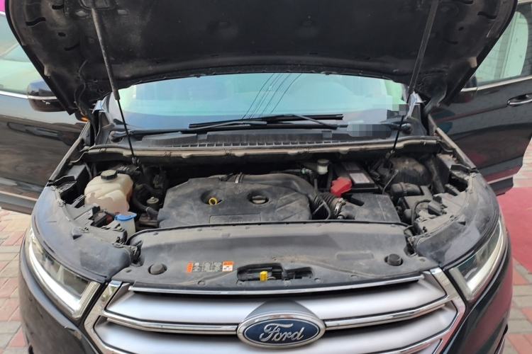 Used Ford Edge 2016 EcoBoost 245 Two-Wheel-Drive Titanium 7-Seater Engine Bay