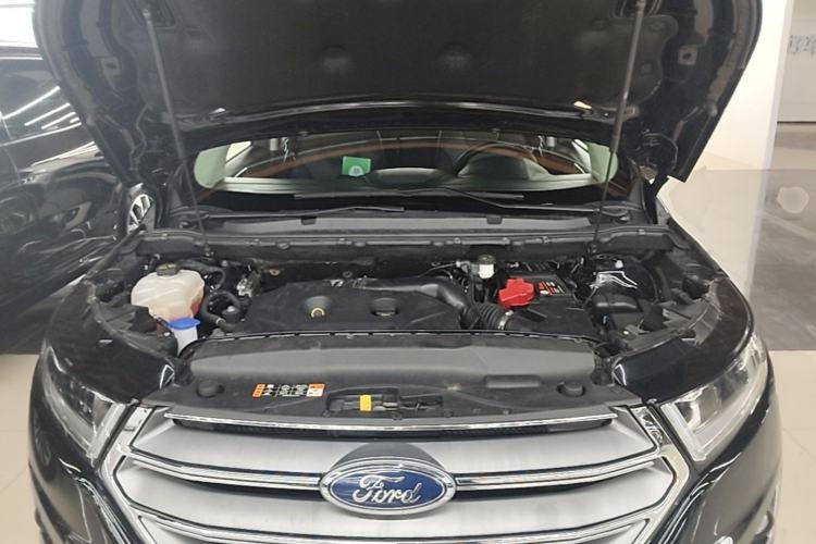 Used Ford Edge 2016 EcoBoost 245 Four-Wheel Drive Titanium 7-Seater Engine Bay