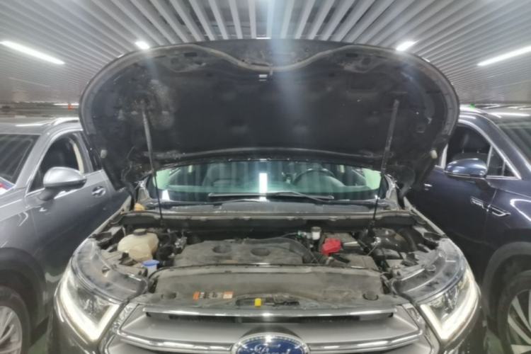 Used Ford Edge 2016 EcoBoost 245 Four-Wheel Drive Titanium Edition 7-Seater Engine Bay