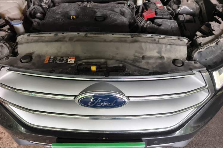 Used Ford Edge 2016 EcoBoost 245 Two-Wheel-Drive Titanium 7-Seater Engine Bay