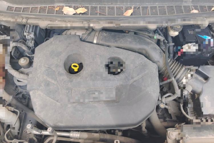 Used Ford Edge 2016 EcoBoost 245 Two-Wheel-Drive Titanium 7-Seater Engine Bay