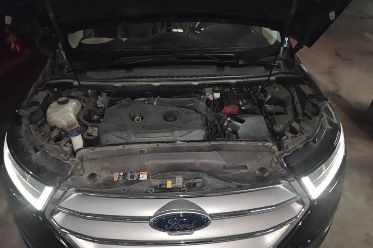 Used Ford Edge 2016 EcoBoost 245 Four-Wheel Drive Titanium 7-Seater Engine Bay