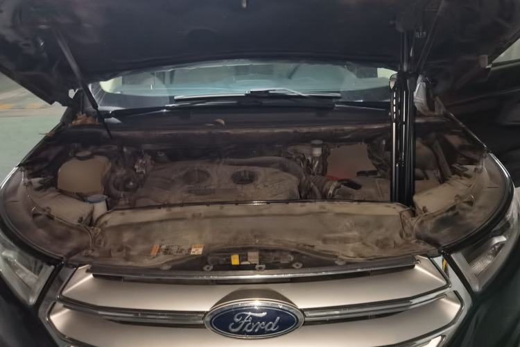 Used Ford Edge 2016 EcoBoost 245 Two-Wheel-Drive Titanium 5-Seater Engine Bay