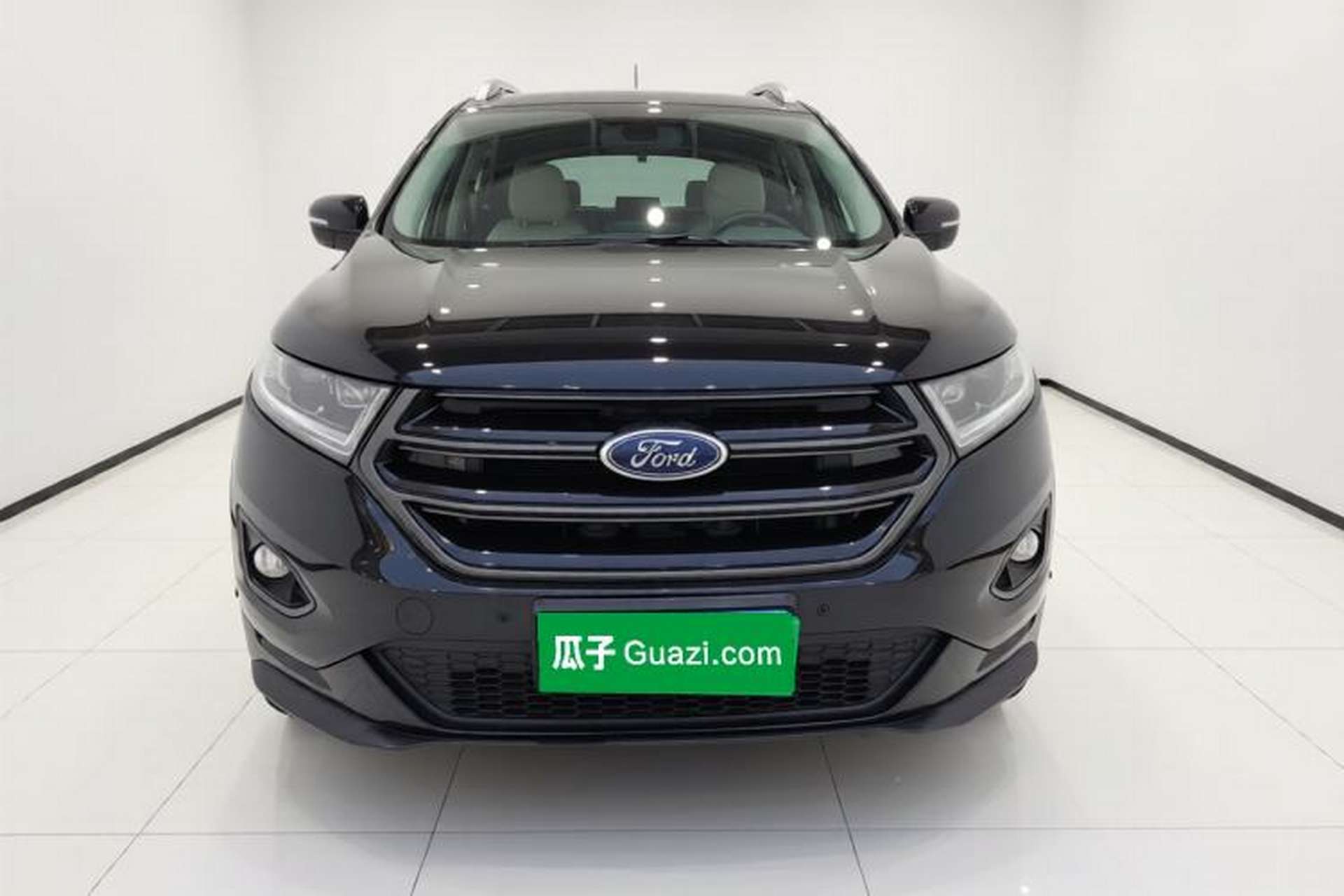 Used Ford Edge 2016 EcoBoost 330 V6 Four-Wheel Drive Sporty 7-Seater Exterior 1