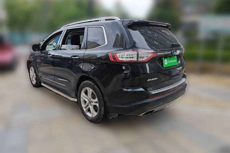 Used Ford Edge 2016 EcoBoost 245 Two-Wheel-Drive Titanium 7-Seater Exterior 3