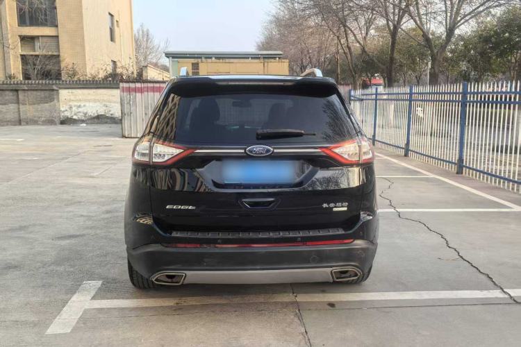 Used Ford Edge 2016 EcoBoost 245 Two-Wheel-Drive Titanium 5-Seater Exterior 4