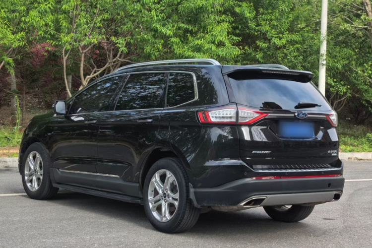 Used Ford Edge 2016 EcoBoost 245 Two-Wheel-Drive Titanium 7-Seater Exterior 5