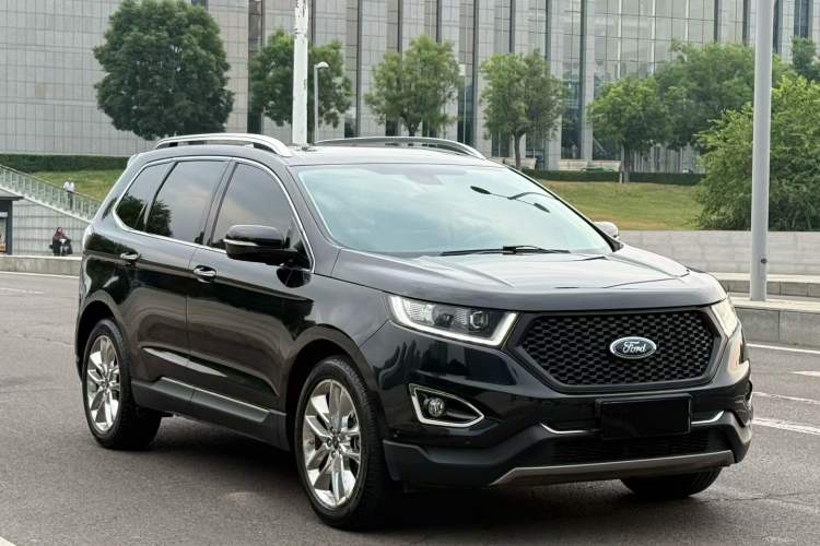 Used Ford Edge 2016 EcoBoost 245 Four-Wheel Drive Titanium 7-Seater Exterior 5