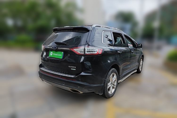 Used Ford Edge 2016 EcoBoost 245 Two-Wheel-Drive Titanium 7-Seater Exterior 5