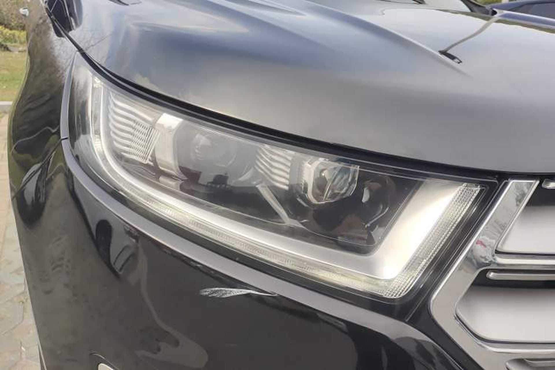 Used Ford Edge 2016 EcoBoost 245 Two-Wheel-Drive Titanium 7-Seater Exterior 6