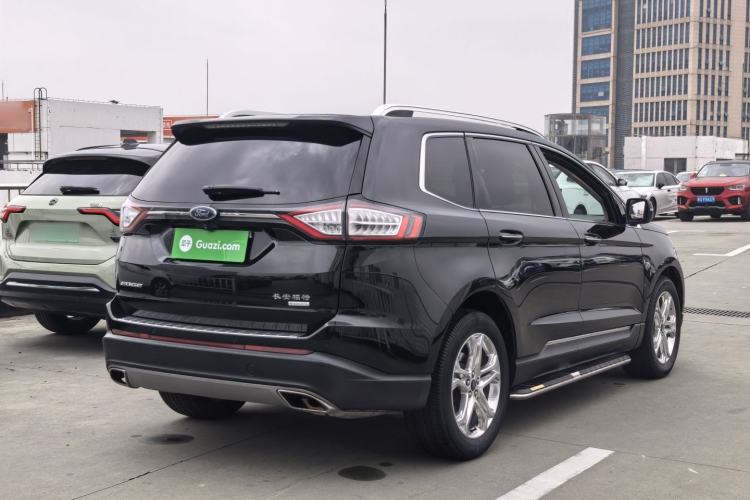 Used Ford Edge 2016 EcoBoost 245 Two-Wheel-Drive Titanium 7-Seater Exterior 6