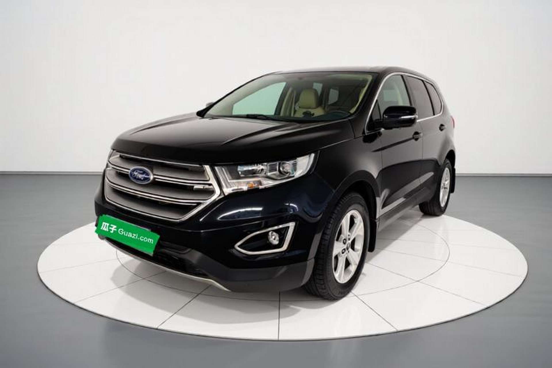 Used Ford Edge 2016 EcoBoost 245 Two-Wheel-Drive Titanium 5-Seater Front Left 45 Deg