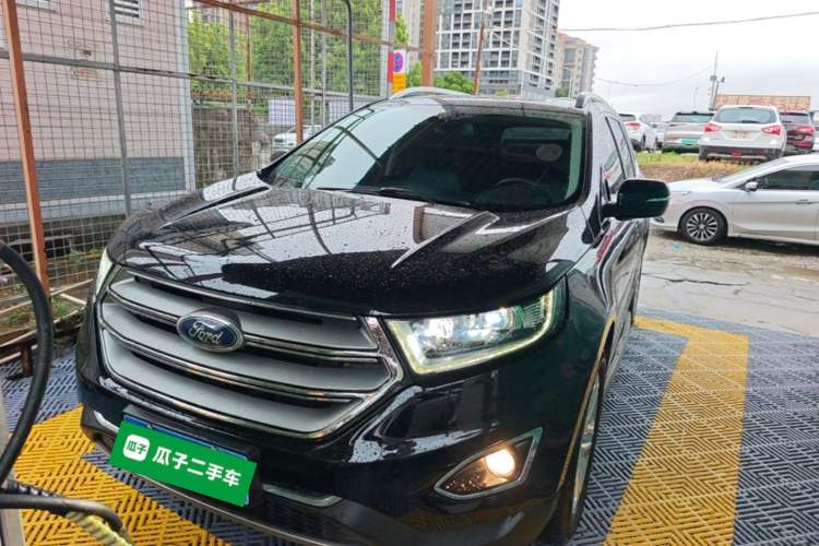 Used Ford Edge 2016 EcoBoost 245 Two-Wheel-Drive Titanium 7-Seater Front