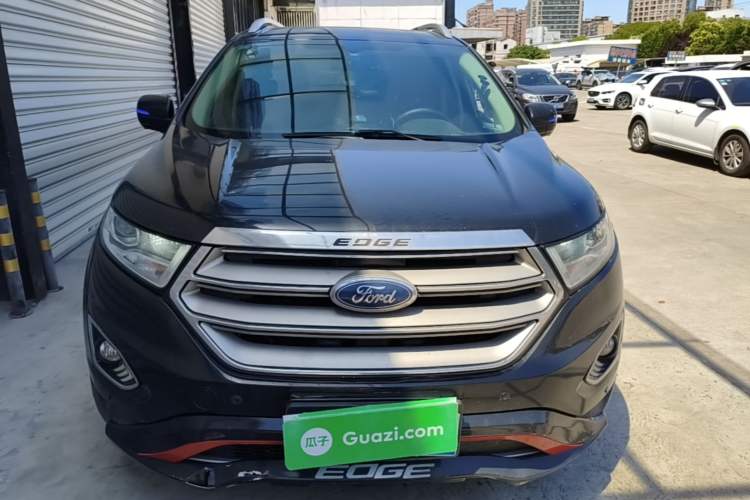 Used Ford Edge 2016 EcoBoost 245 Two-Wheel-Drive Titanium 5-Seater Front