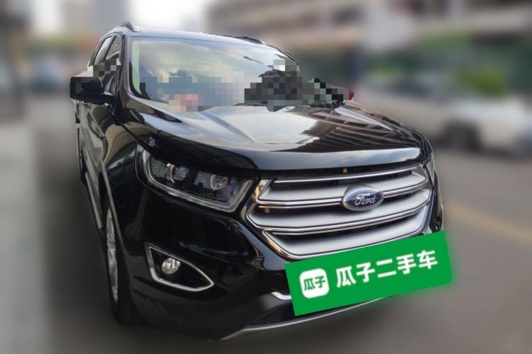 Used Ford Edge 2016 EcoBoost 245 Two-Wheel-Drive Titanium 7-Seater Front Right 45 Deg