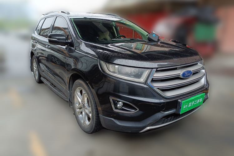 Used Ford Edge 2016 EcoBoost 245 Four-Wheel Drive Titanium Edition 7-Seater Front Right 45 Deg