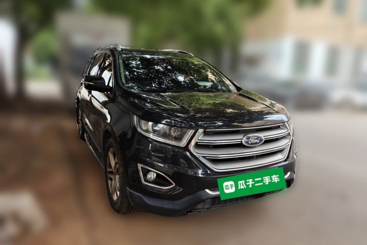 Used Ford Edge 2016 EcoBoost 245 Two-Wheel-Drive Titanium 7-Seater Front Right 45 Deg