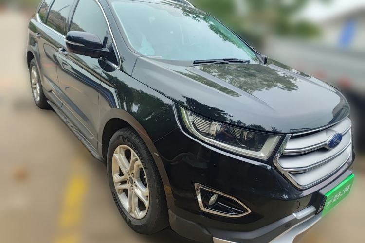 Used Ford Edge 2016 EcoBoost 245 Four-Wheel Drive Titanium Edition 7-Seater Front Right 45 Deg