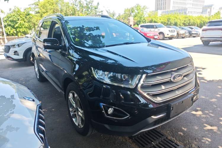 Used Ford Edge 2016 EcoBoost 245 Four-Wheel Drive Titanium Edition 7-Seater Front Right 45 Deg