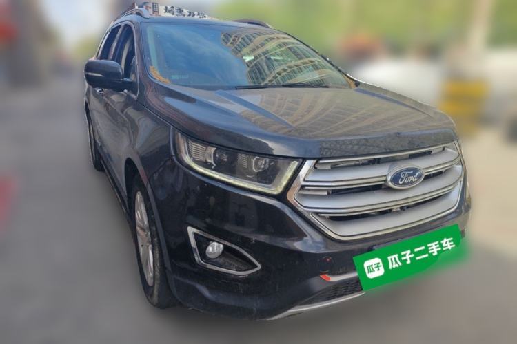 Used Ford Edge 2016 EcoBoost 245 Two-Wheel-Drive Titanium 7-Seater Front Right 45 Deg