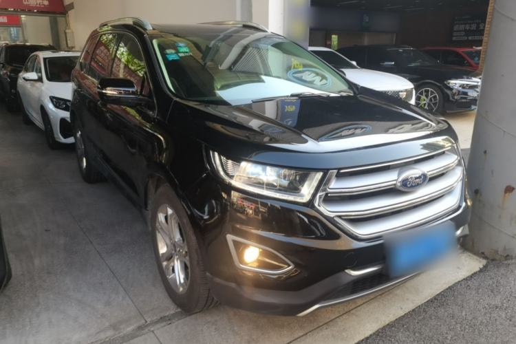 Used Ford Edge 2016 EcoBoost 245 Four-Wheel Drive Titanium Edition 7-Seater Front Right 45 Deg