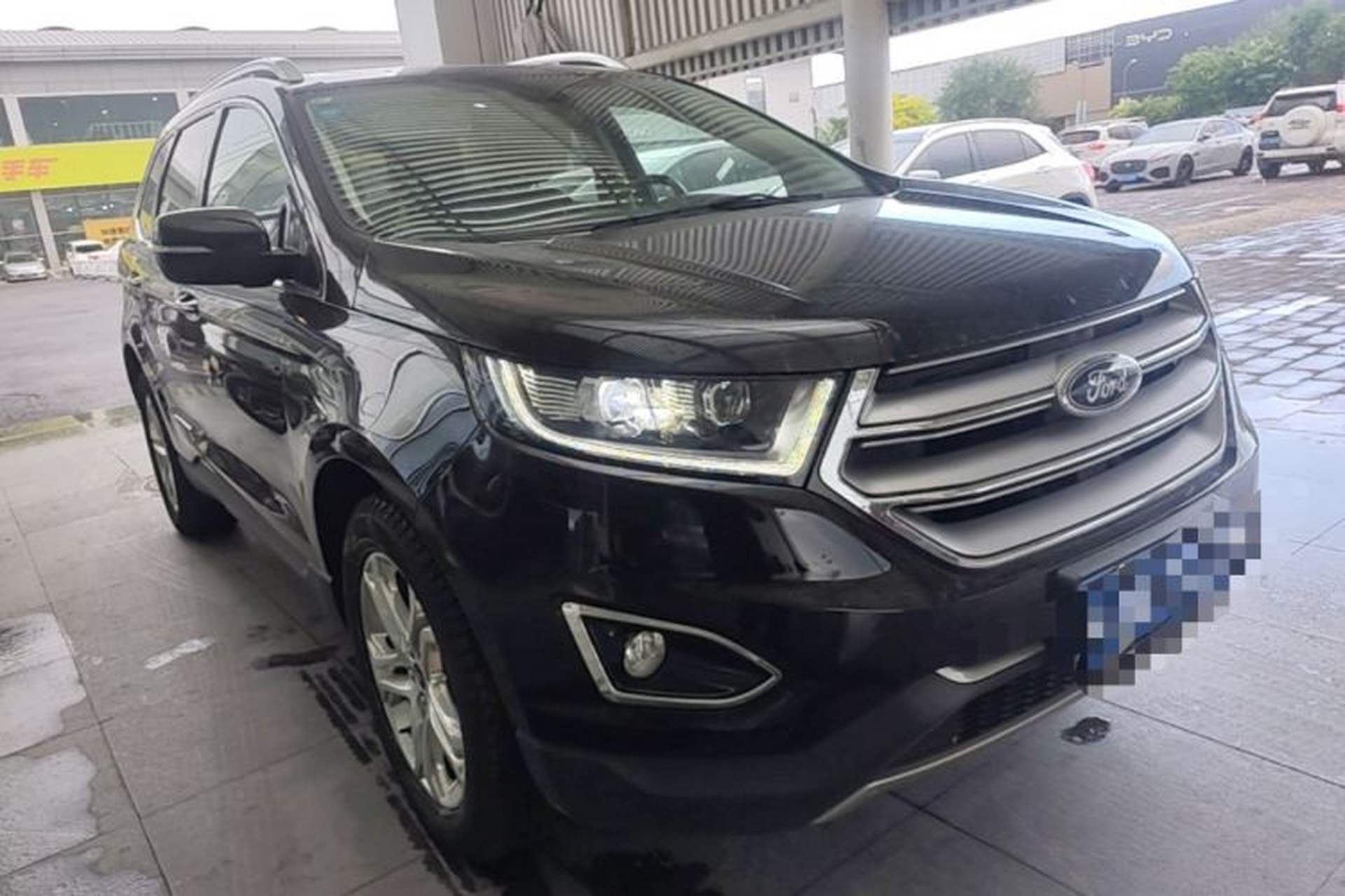 Used Ford Edge 2016 EcoBoost 245 Four-Wheel Drive Titanium Edition 7-Seater Front Right 45 Deg
