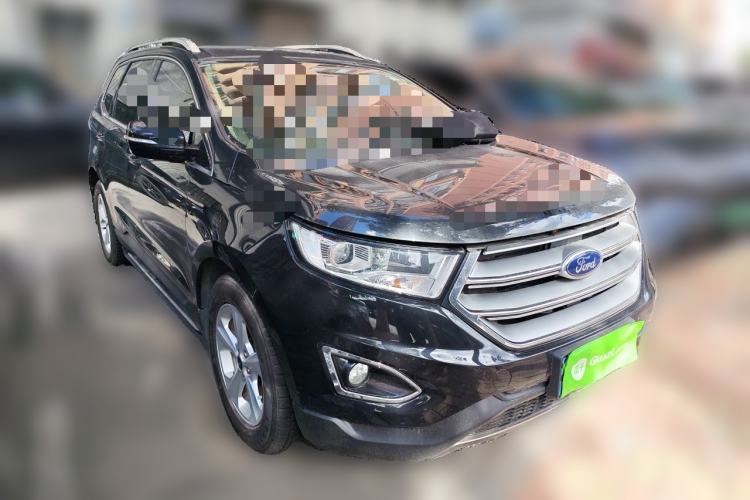 Used Ford Edge 2016 EcoBoost 245 Two-Wheel-Drive Titanium 5-Seater Front Right 45 Deg