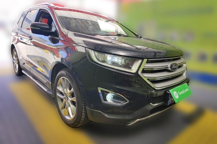 Used Ford Edge 2016 EcoBoost 245 Four-Wheel Drive Titanium 7-Seater Front Right 45 Deg