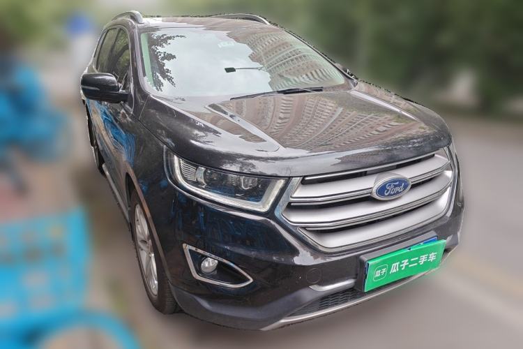 Used Ford Edge 2016 EcoBoost 245 Four-Wheel Drive Titanium Edition 7-Seater Front Right 45 Deg