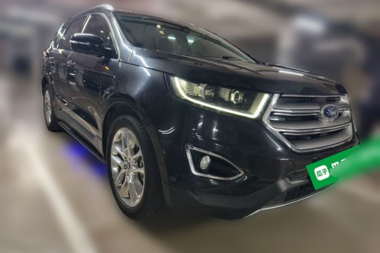 Used Ford Edge 2016 EcoBoost 245 Four-Wheel Drive Titanium 7-Seater Front Right 45 Deg