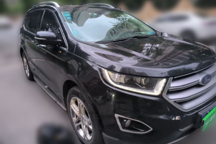 Used Ford Edge 2016 EcoBoost 245 Four-Wheel Drive Titanium Edition 7-Seater Front Right 45 Deg