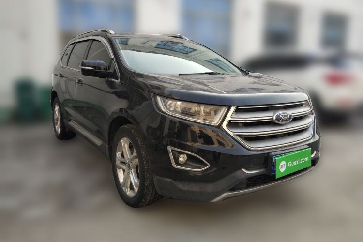 Used Ford Edge 2016 EcoBoost 245 Four-Wheel Drive Titanium Edition 7-Seater Front Right 45 Deg